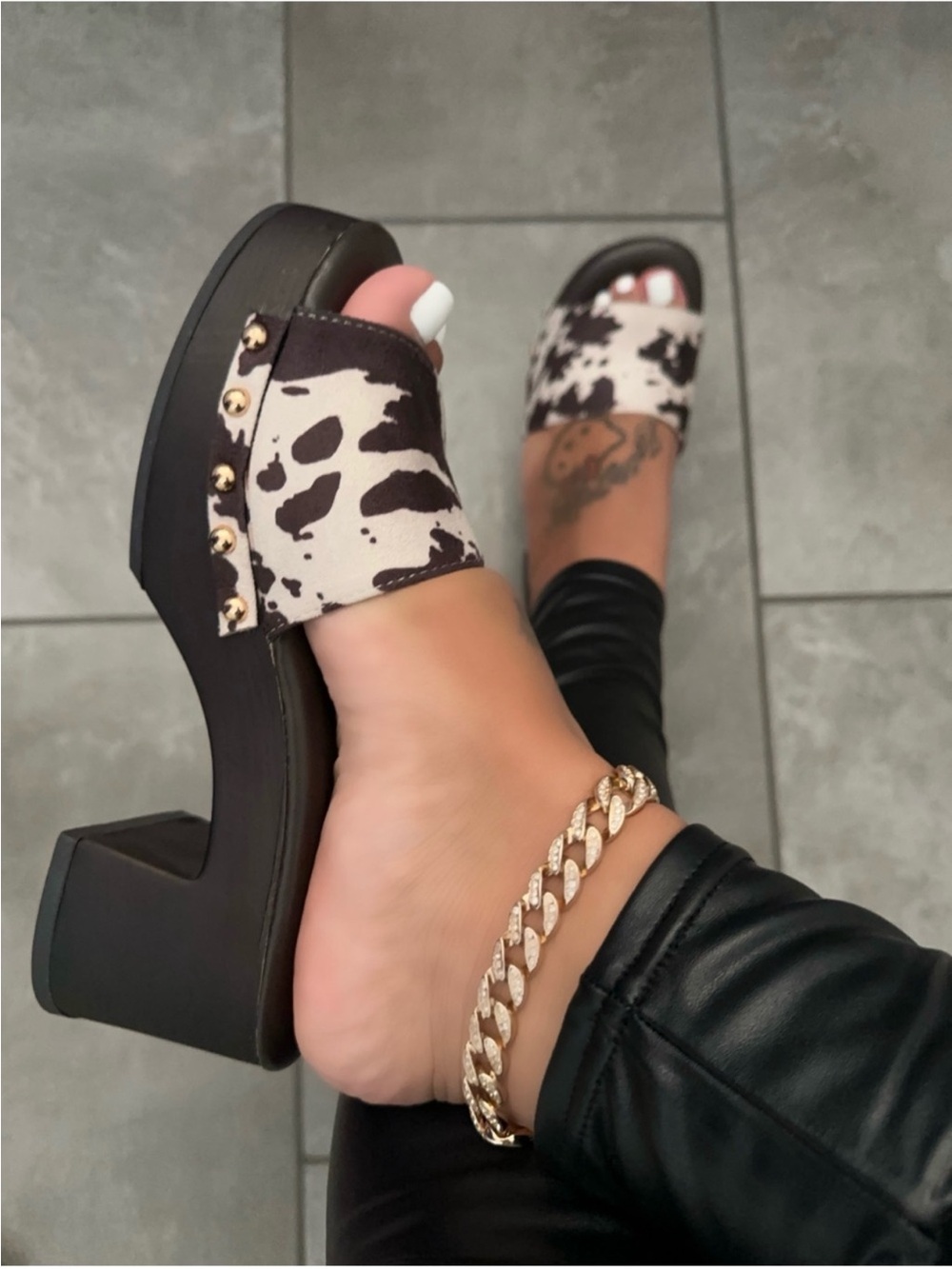 🤎 NEW! Cow Print Studded Platform Mule Heels | Western Chunky Slides
